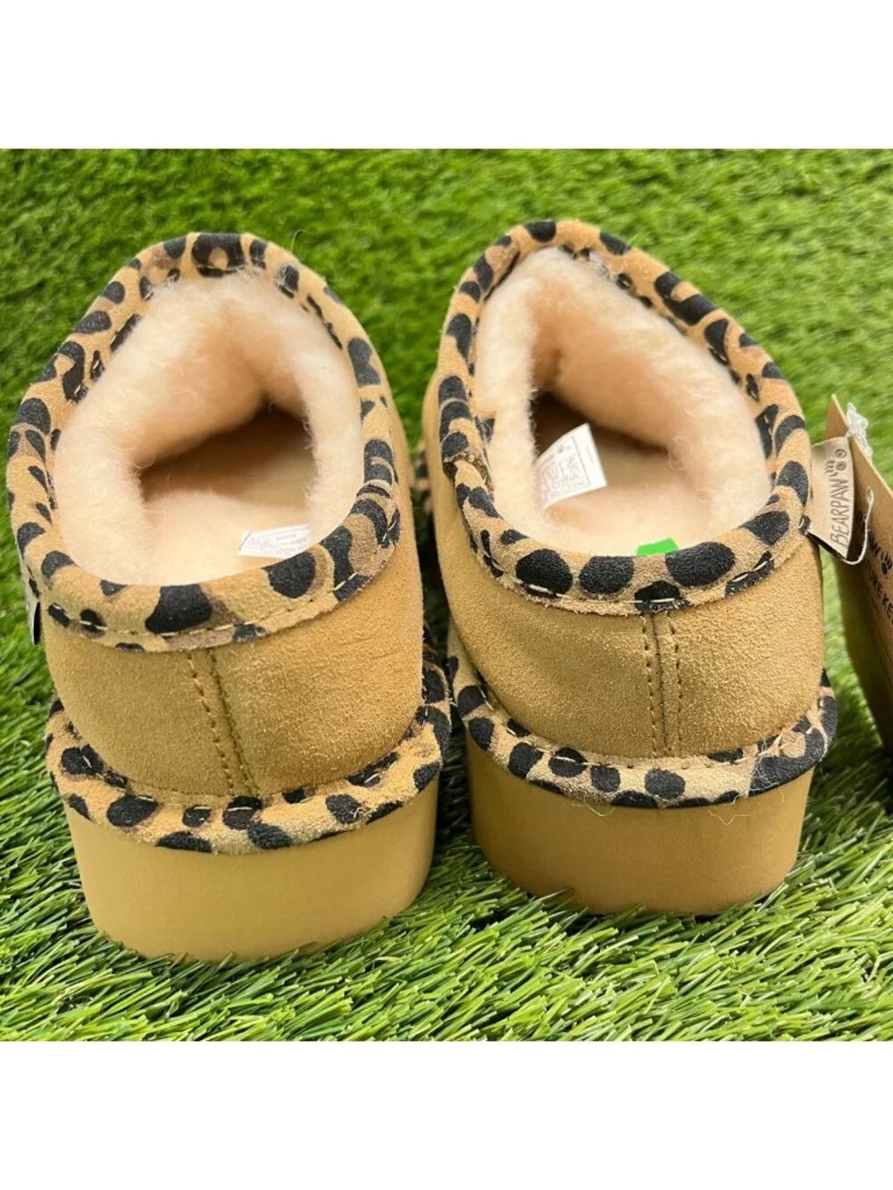 Bearpaw Martis Womens Size 8 Brown Casual Classic Comfort Slip On Slippers Shoes